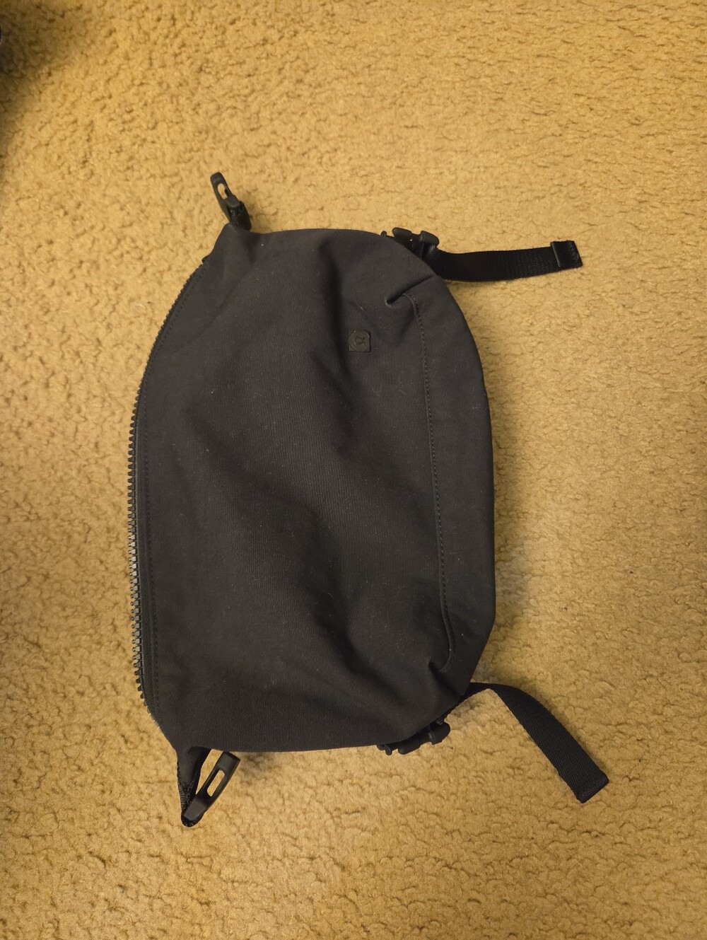 Lululemon Men's Black Toiletries Bag